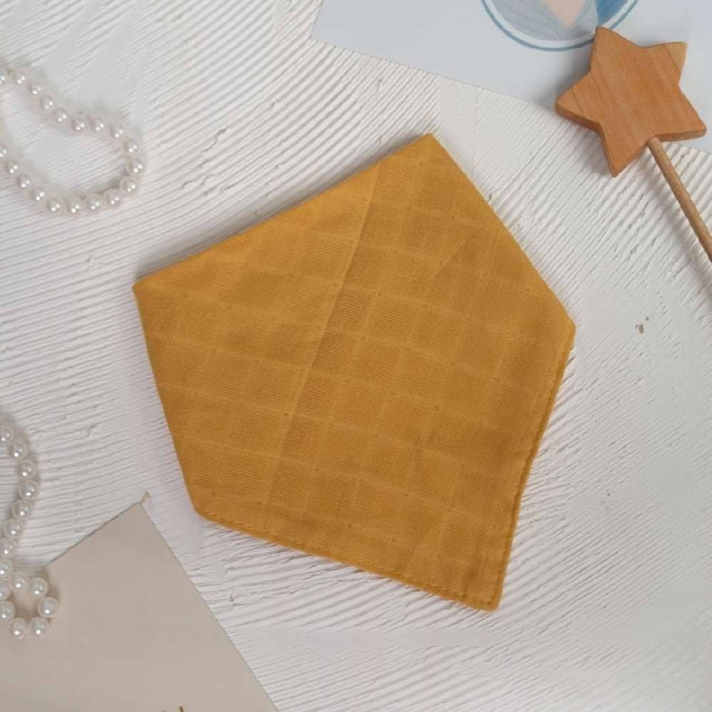 دستمال گردن خردلی شماره ۹
