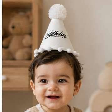 کلاه تولد مدل happy لبه منگوله